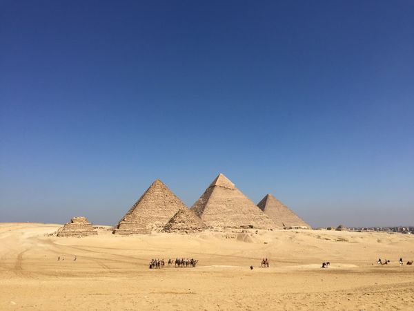 エジプト・カイロ「カイロ周辺・ルクソール」の写真：カイロ ピラミッド・旧市街