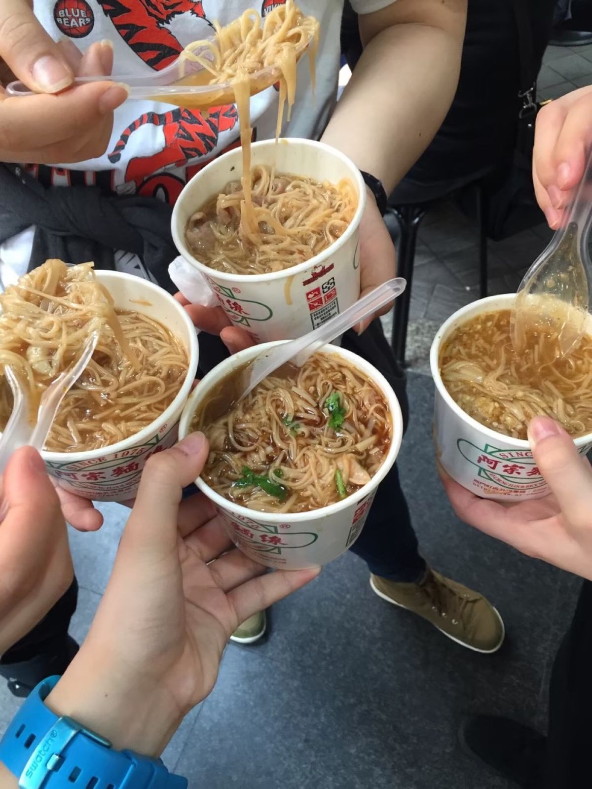 街中臭豆腐の匂いだらけだけど美味しいもの沢山！
夜市も賑わってましたっ