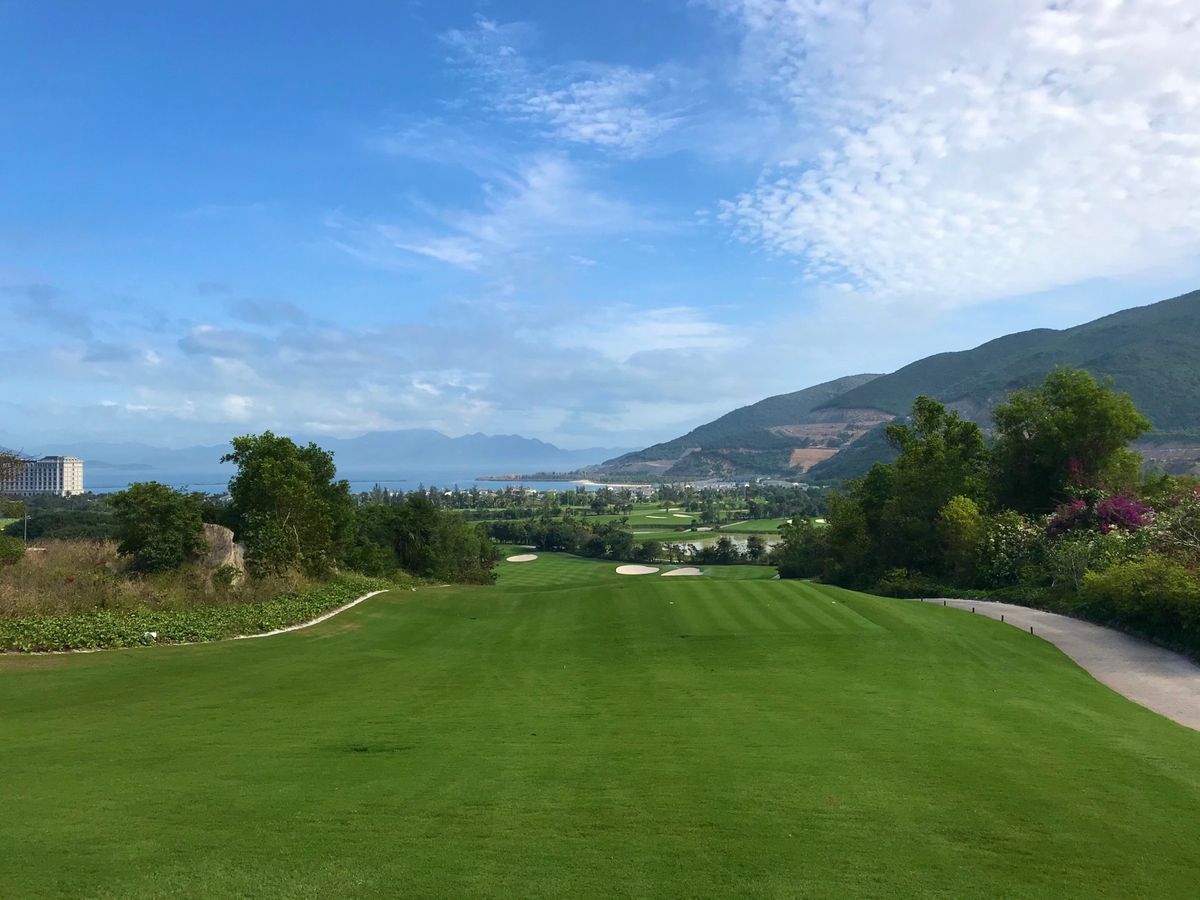 Vinpearl Golf Nha Trang
このゴルフ場はニャチャンの...