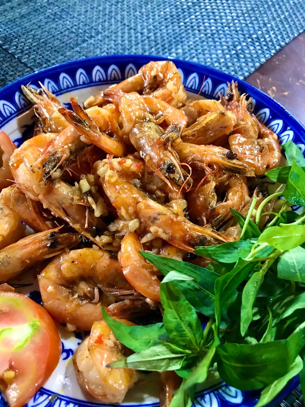 ハノイから飛行機で2時間✈️ニャチャンにやってきました。
30℃をちょっと...