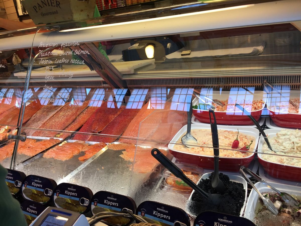 市場も良き。
サーモンのサンドやたら美味しかったな。
