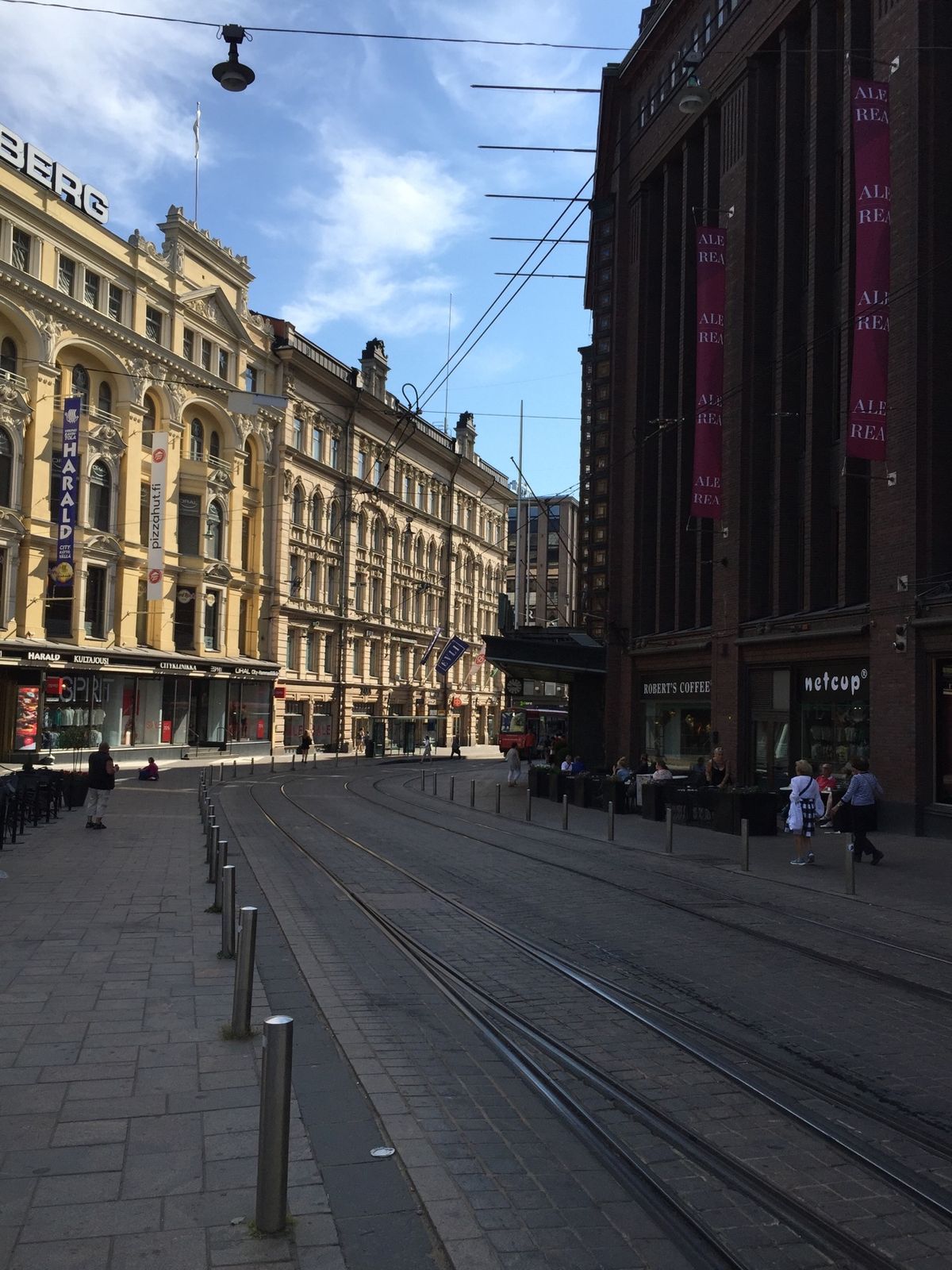 2018年フィンランド。どこか日本のようなホッとする感あり、町も何もかも可...