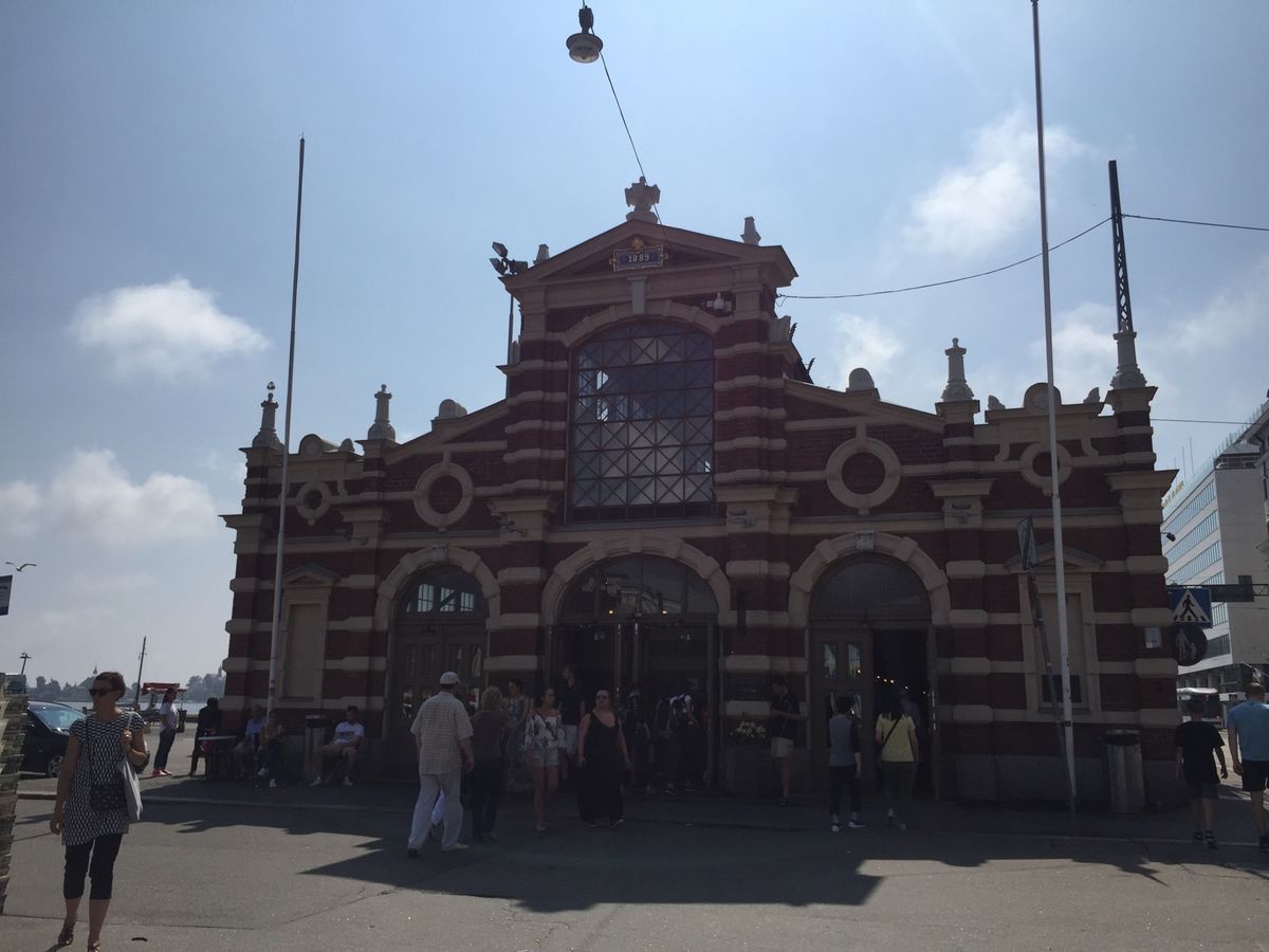 市場も良き。
サーモンのサンドやたら美味しかったな。
