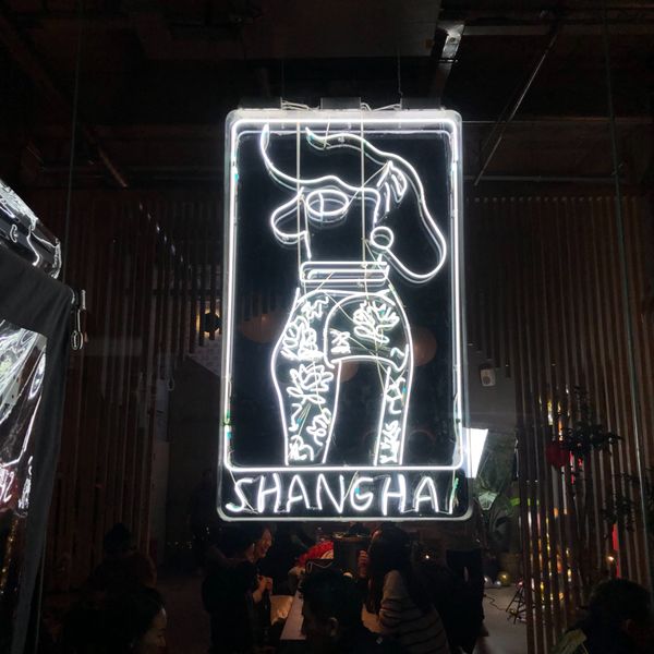 中国・上海、昆山「中国出張」の写真：上海市内のクラフトビールの人気は高くなり...