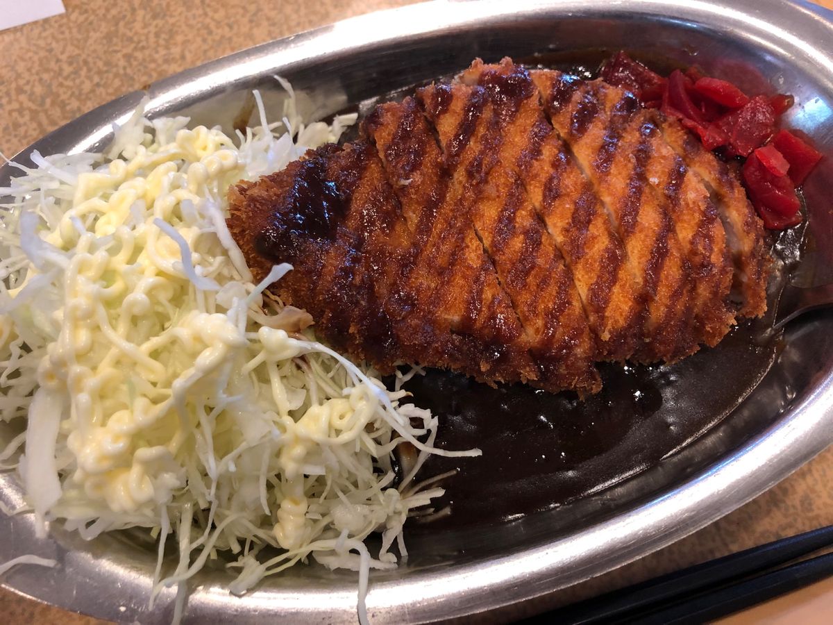 お昼ご飯はパサール羽生P.A.にてゴーゴーカレー🍛
松井選手の背番号が名前...