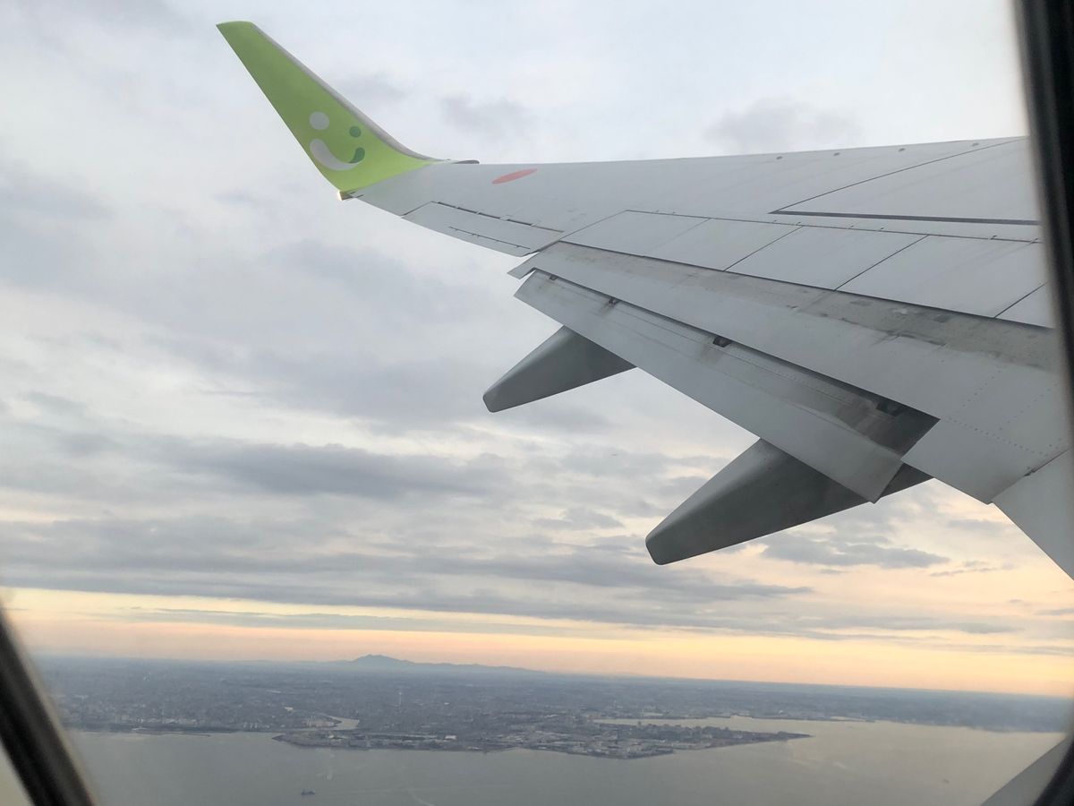 空港ラウンジでクロワッサン
機上では地雷やの天むすの
朝食ゴールデンコース😁