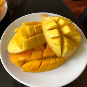 朝食ブッフェのオムレツが最高に美味しかった！
マンゴーをはじめとする南国フ...