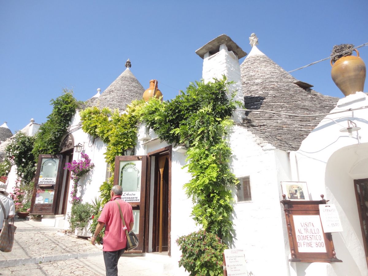 19th Jul. 2013 pic📷

in alberobello🌹
...