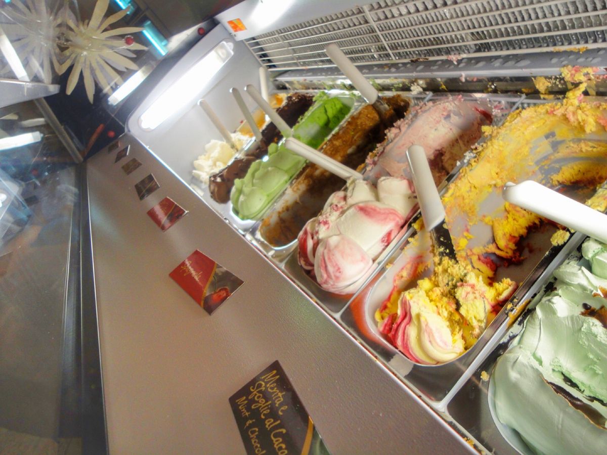 19th Jul. 2013 pic📷

ジェラート屋さん🍨

観光で行く...