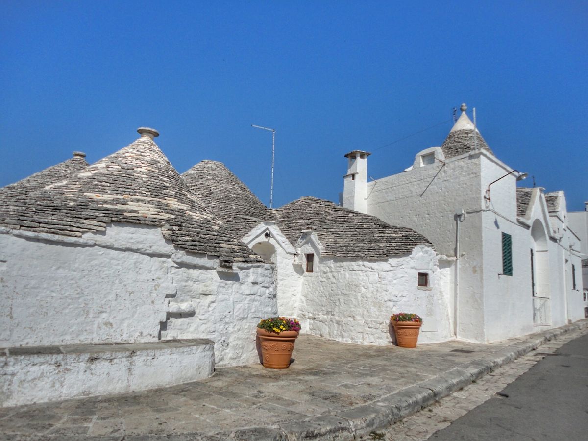 19th Jul. 2013 pic📷

in Alberobello🌹
...