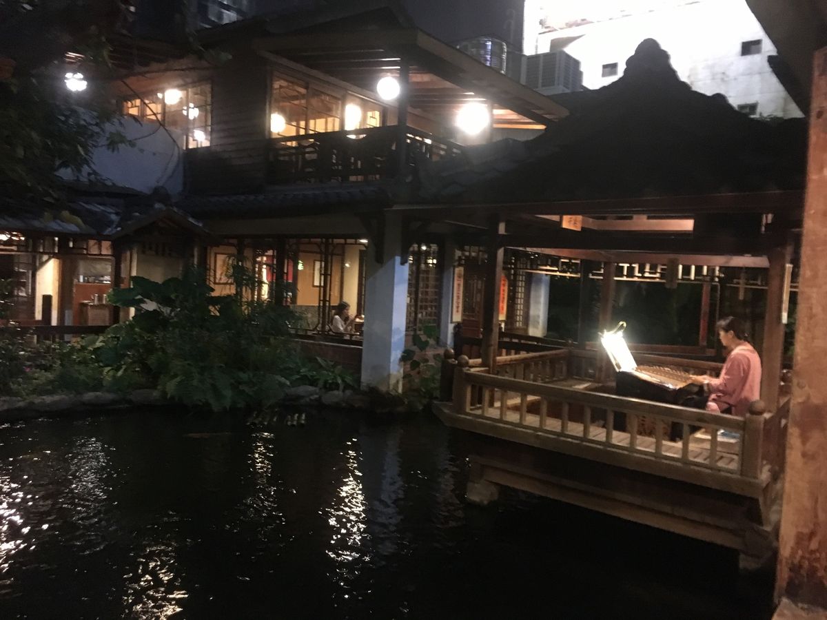 無為草堂　料理はともかく、お茶がおいしい。