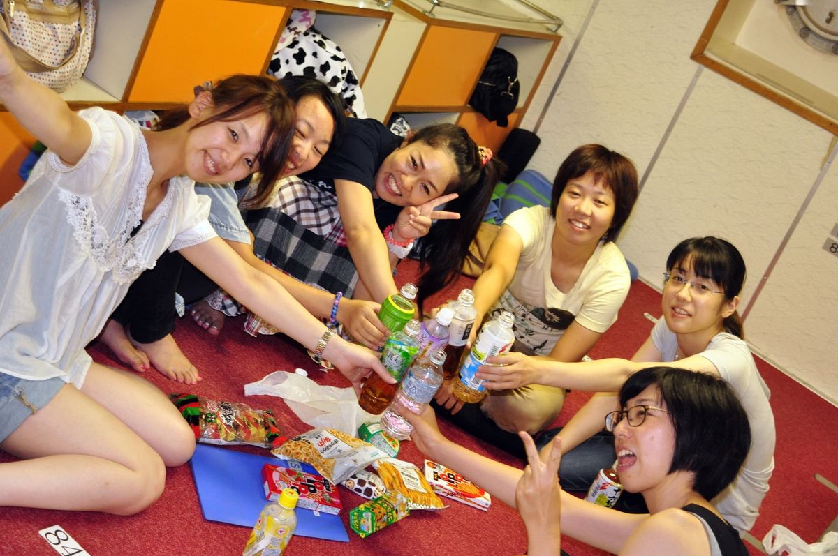 17th Aug. 2012 pic📷

Let's go to 三宅島 ...