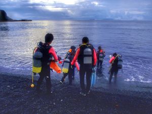 18th Aug. 2012 pic📷

早朝diving🤿
am6:30...