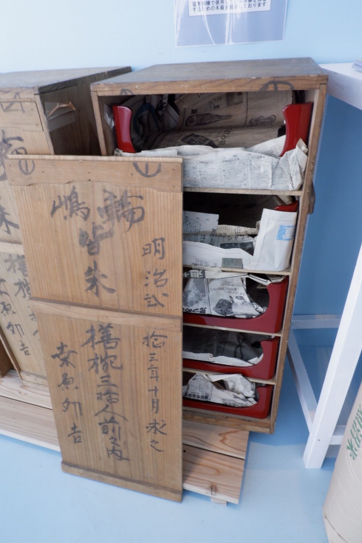 ひさびさ農舞台。

カフェでは雪見御膳とぜんざいを。
御膳は地元で昔から使...