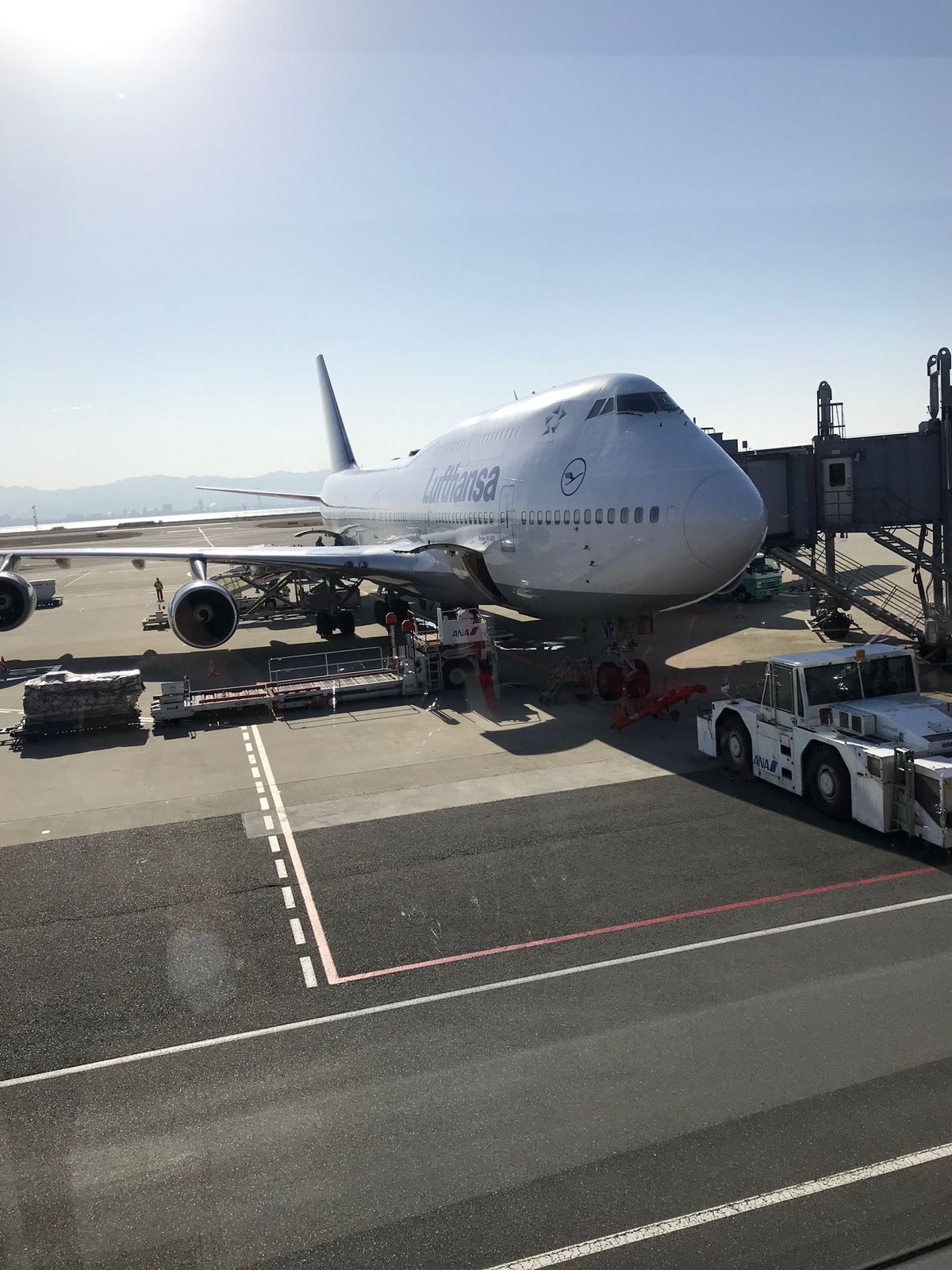 飛行機と飛行機からの景色
ルフトハンザ航空は今まで乗った飛行機で1番良かっ...