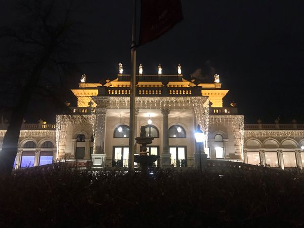 ハンガリー・ブダペスト「卒業旅行② 初ヨーロッパ ！4カ国周遊🇭🇺→🇸🇰→🇨🇿→🇦🇹」の写真：オーストリア🇦🇹
ウィーン
旧市街

9...