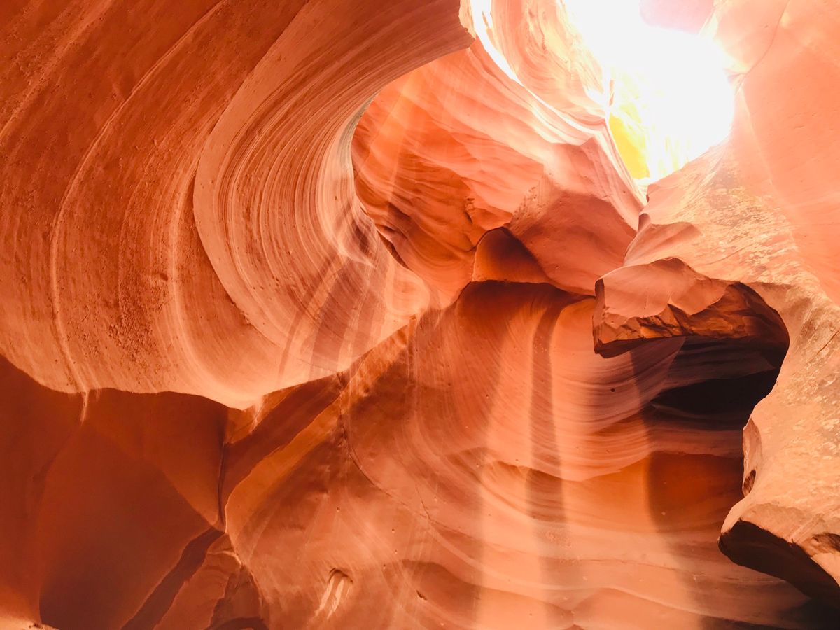 アンテロープキャニオン
♡に見えるところもありました！