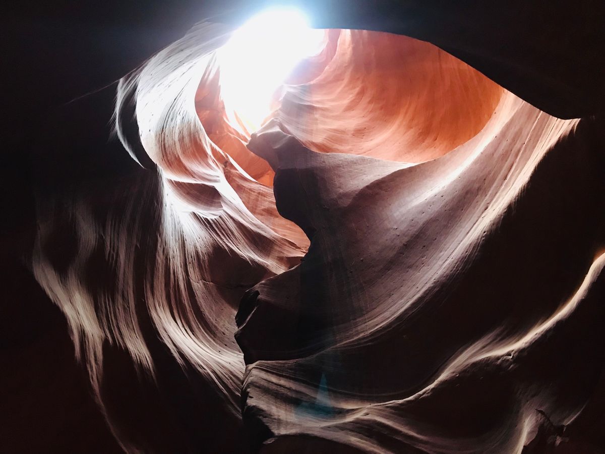 アンテロープキャニオン
♡に見えるところもありました！