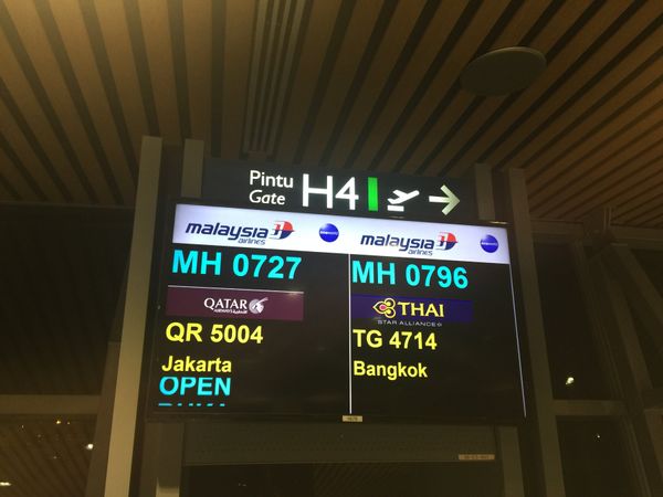 マレーシア・クアラルンプール「弾丸ジャカルタスカルノハッタ撮影旅行」の写真：08/Oct/2016
MH727　KU...