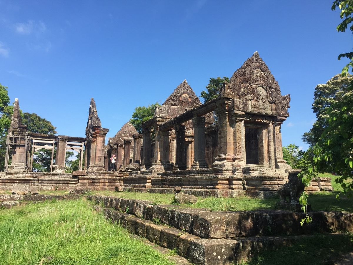 プレアブィヒア。
個人的にカンボジアで一番良かった！
この絶景に行くまでの...