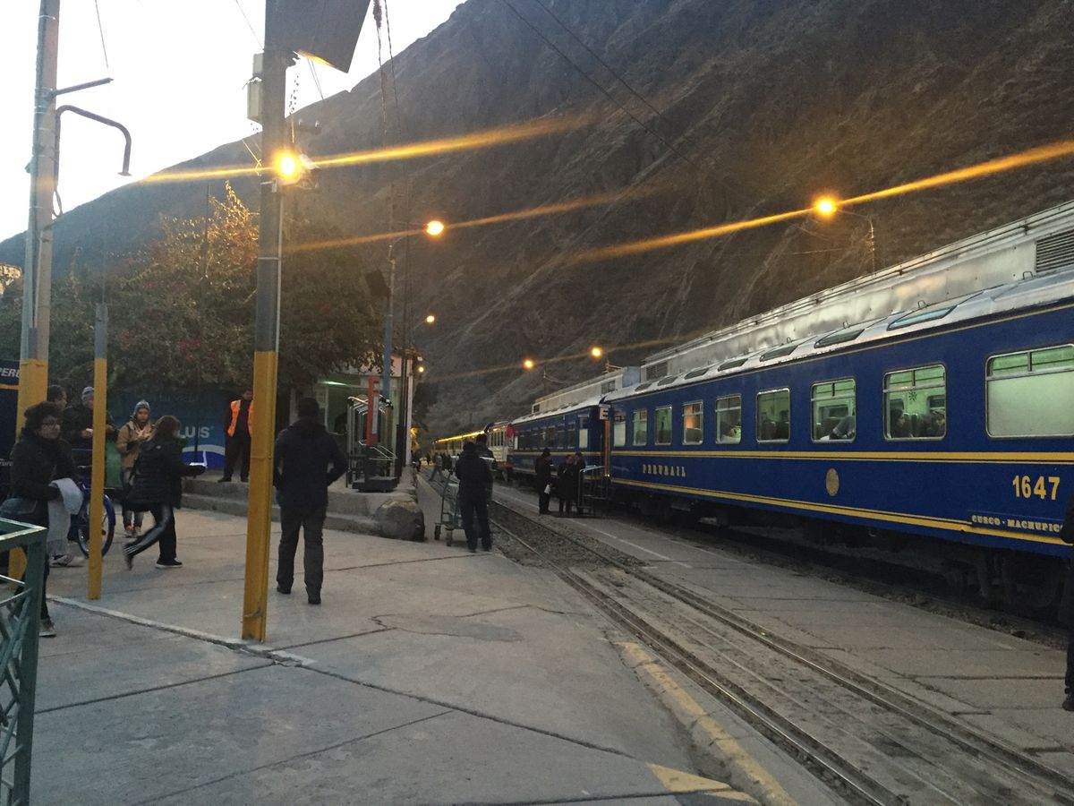 クスコからマチュピチュまでも3、4時間かかっただろうか。
大変だったけど、...