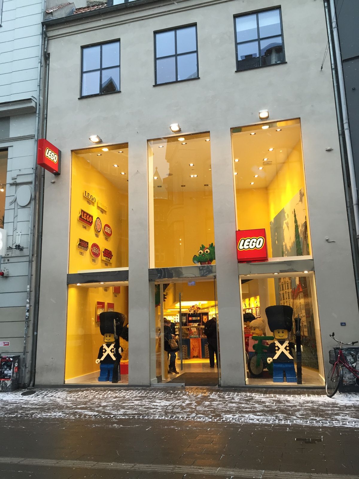 デンマークといえばLEGO！！