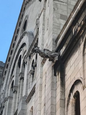 モンマルトルの丘はもちろん、そこから見渡すパリの景色が最高でした！
サクレ...