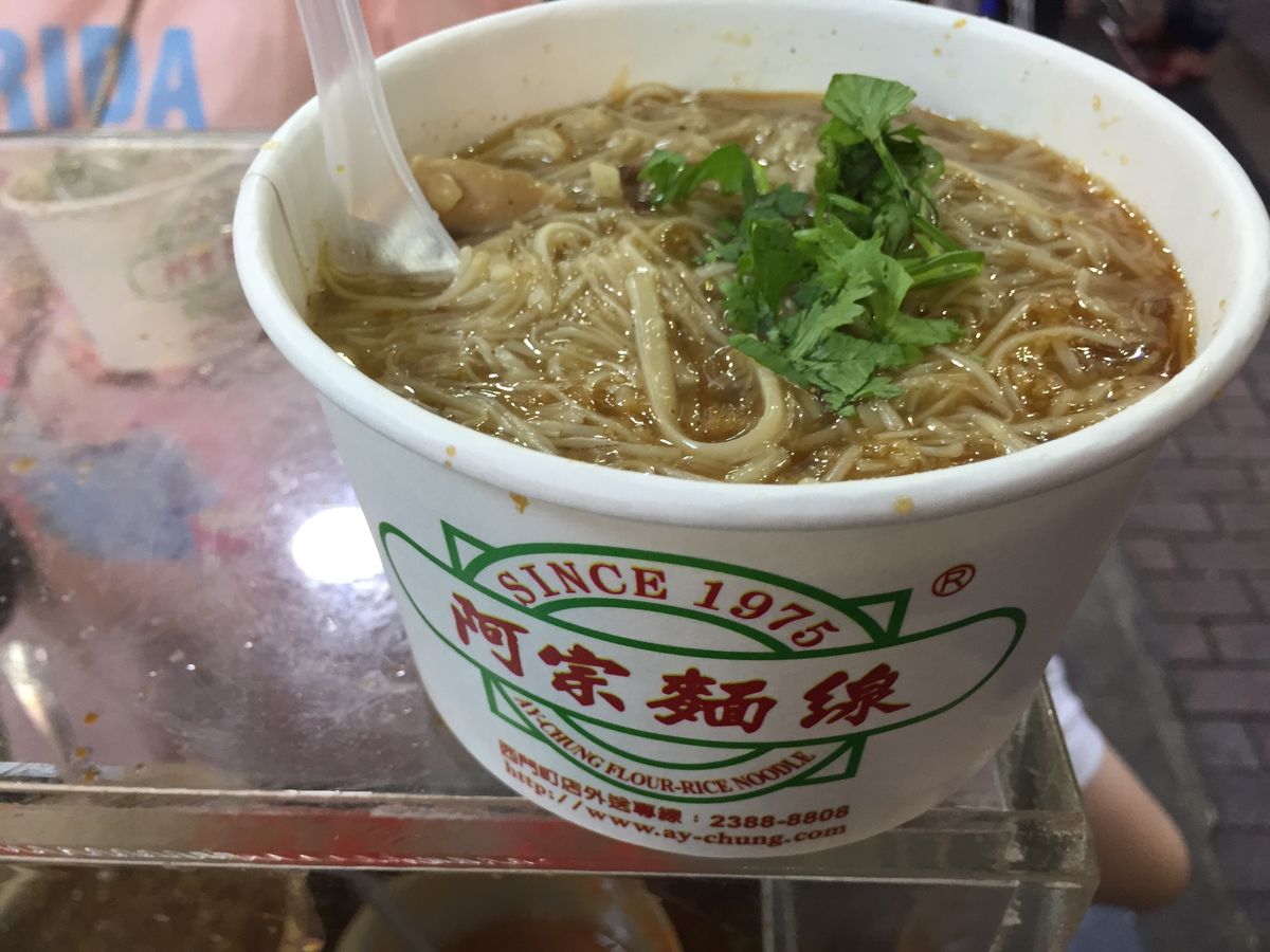 台湾のウユニ塩湖らしい。
麺線、ジーローハン、ルーローハン、全て美味しい♫