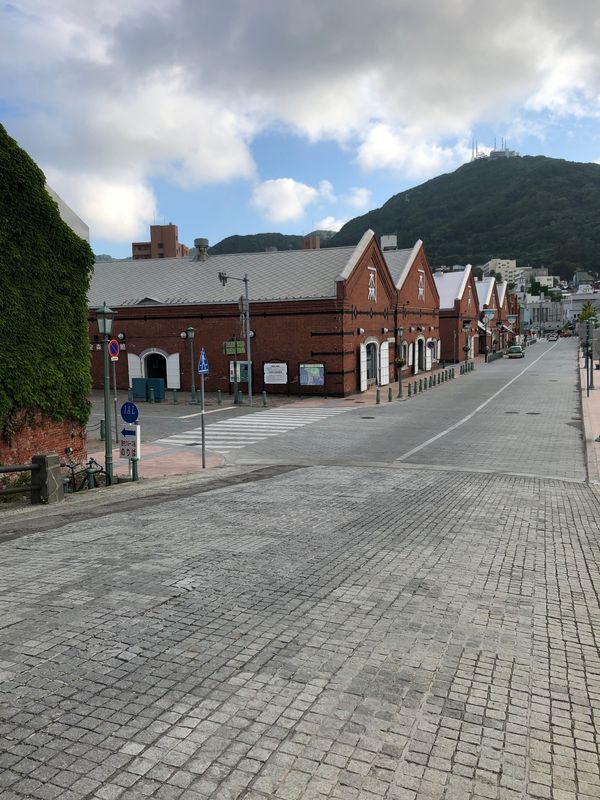 日本・函館「函館グルメ旅」の写真：日中食べすぎたので夜ご飯のために散歩。
...