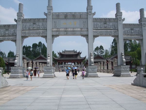 中国・重慶市大足「大足石刻」の写真：大足宝頂山石刻　すばらしいの一言　そして...