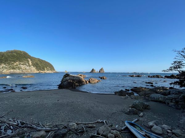 日本・静岡県「南伊豆　下田」の写真：蓑掛岩という素晴らしい岩があるのだけど今...