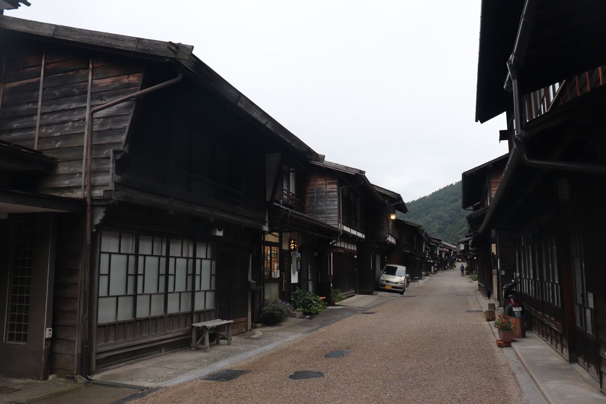 奈良井宿
塩尻市なのて少し違うけど、せっかく寄ったので

カメラ始めたてのとき