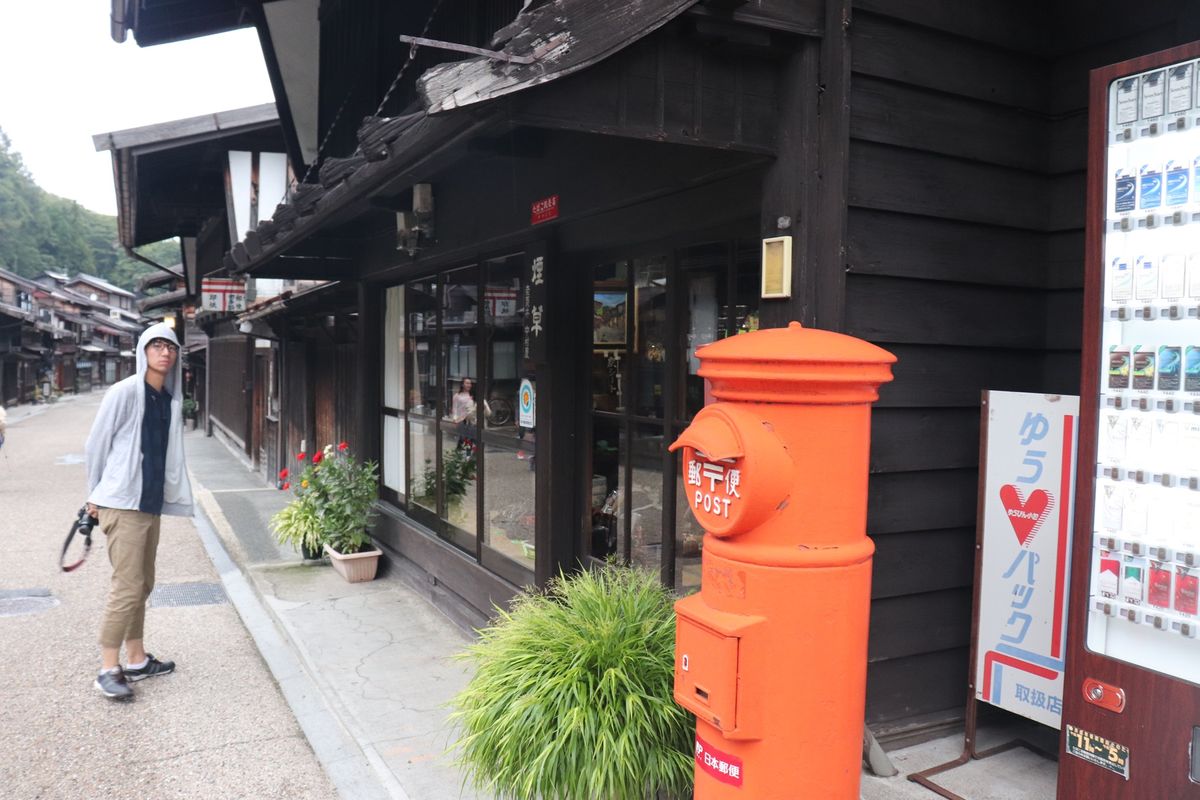 奈良井宿
塩尻市なのて少し違うけど、せっかく寄ったので

カメラ始めたてのとき
