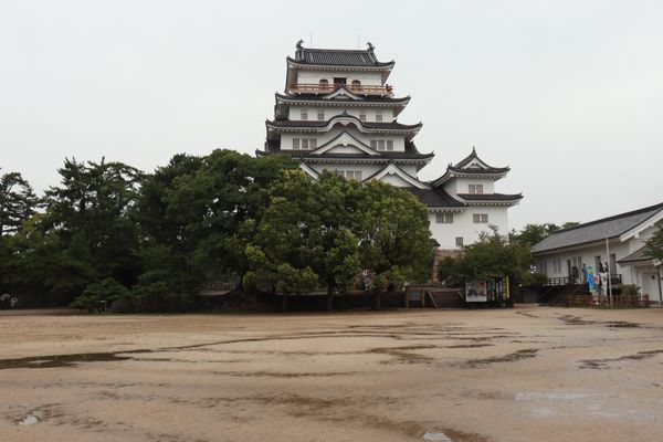 日本・岡山県「青春18きっぷの旅-尾道,倉敷」の写真：
福山城
