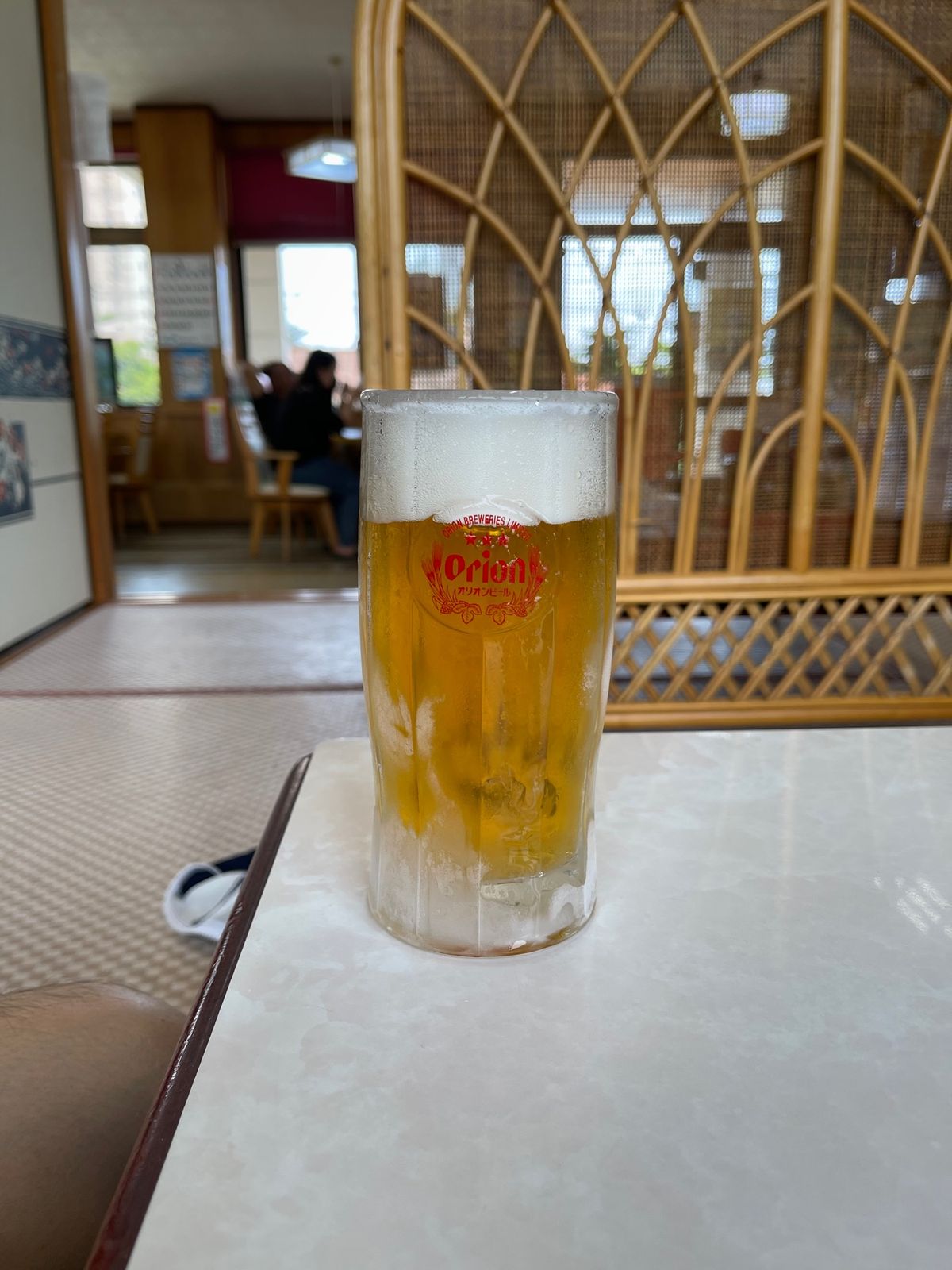 ひろちゃん食堂で宮古そば（ソーキそば）

シギラビーチでシギラアラマンダの...