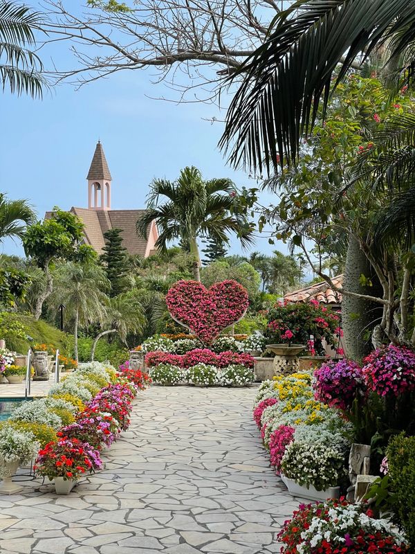 日本・沖縄「満月の宮古島」の写真：宮古島『シギラベイサイドスイートアラマン...