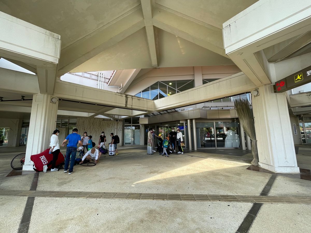 宮古島到着

暖かい

ハワイのような雰囲気です