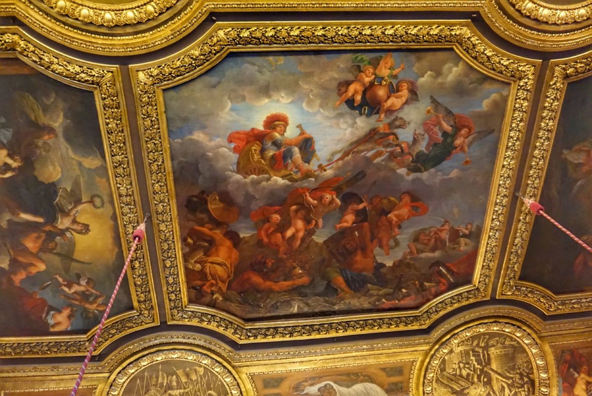 18th Sep. 2016 pic📷

Château de Versa...