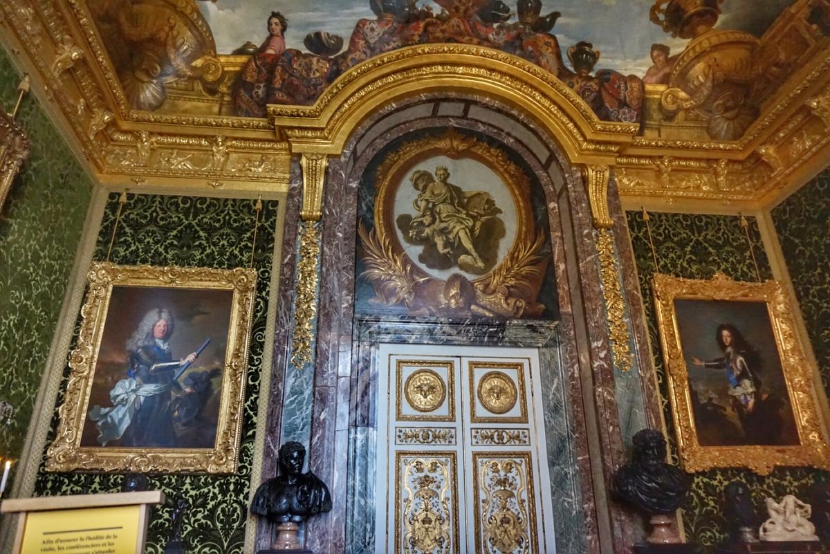 18th Sep. 2016 pic📷

Château de Versa...