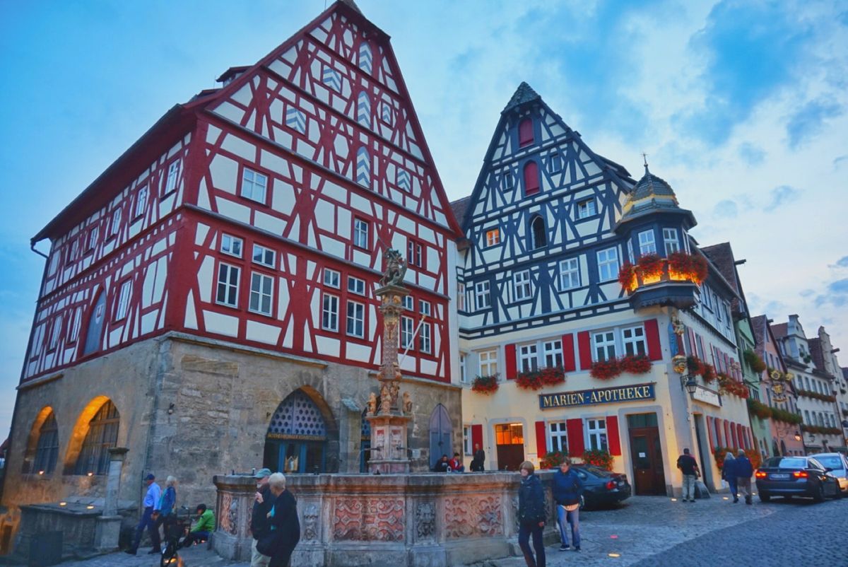 22nd Sep. 2016 pic📷

Marktplatz
マルクト広...