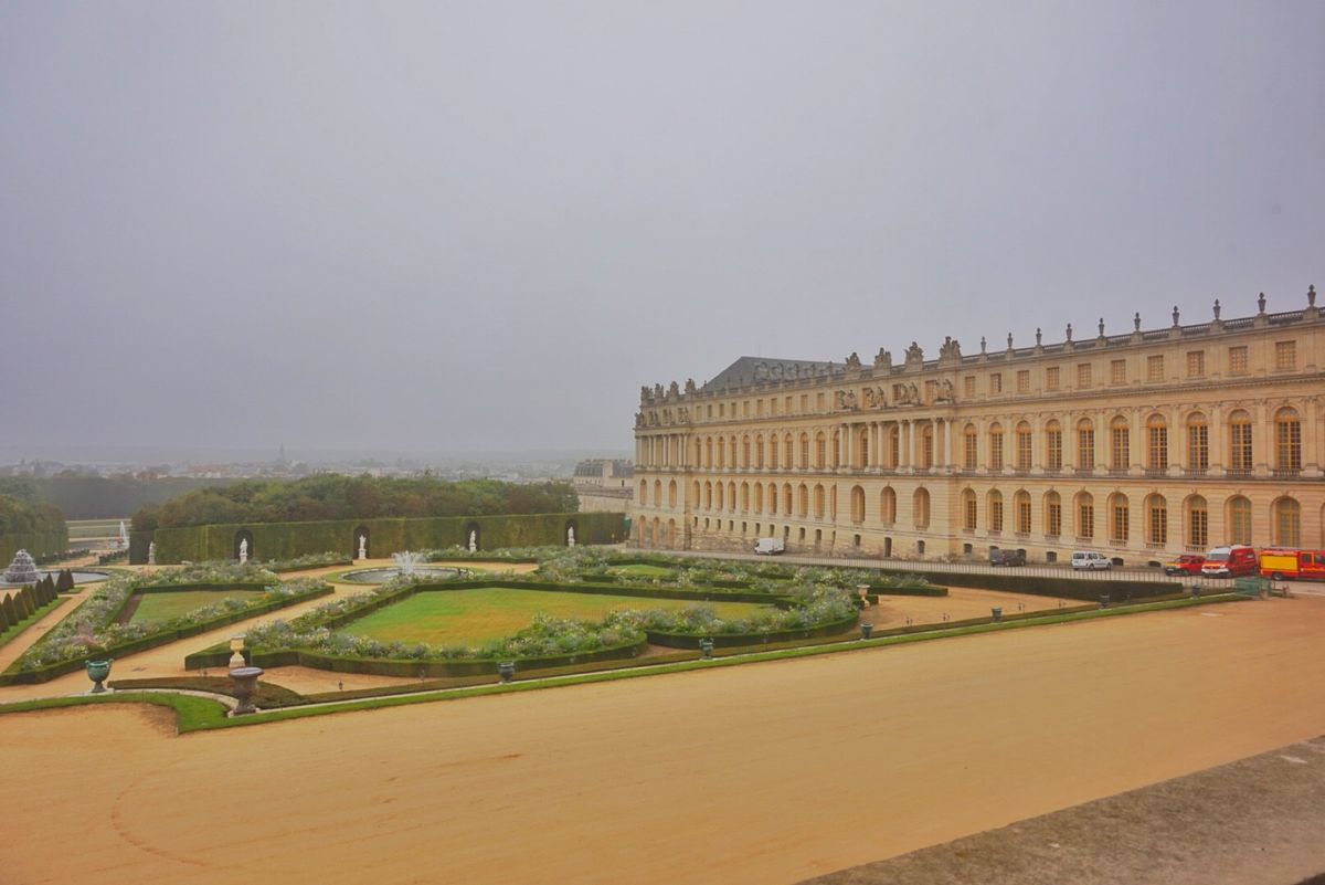 18th Sep. 2016 pic📷

Château de Versa...