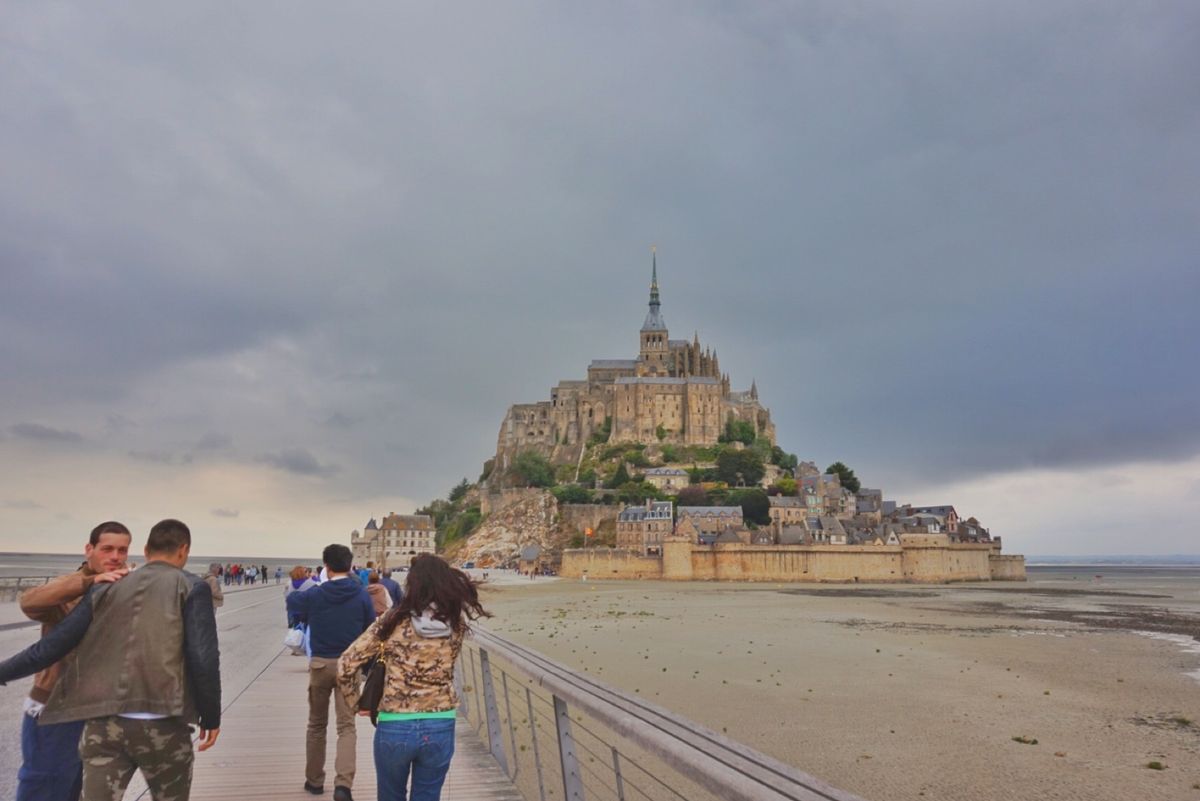 18th Sep. 2016 pic📷

Mont Saint-Miche...