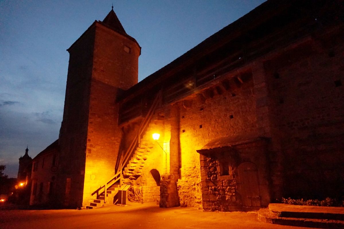 22nd Sep. 2016 pic📷

城壁に登ってみました♡

こんな...