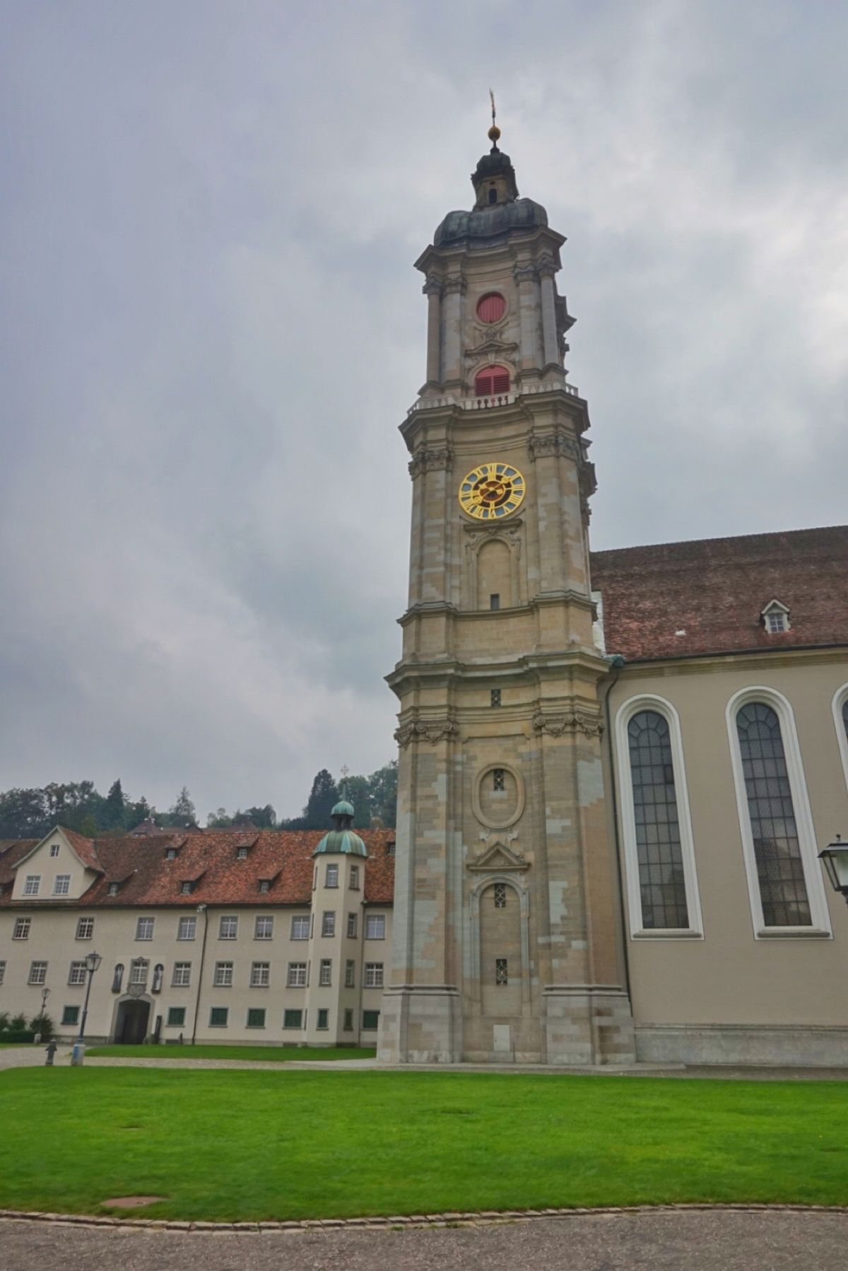 21st Sep. 2016 pic📷

Abbaye de St-Gal...