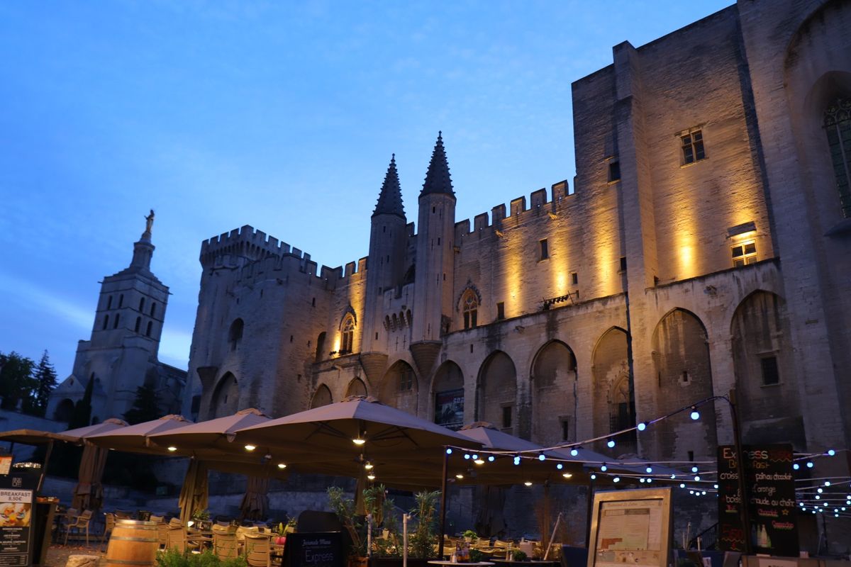
フィレンツェ から1日電車移動
フィレンツェ → ミラノ → マルセイユ...