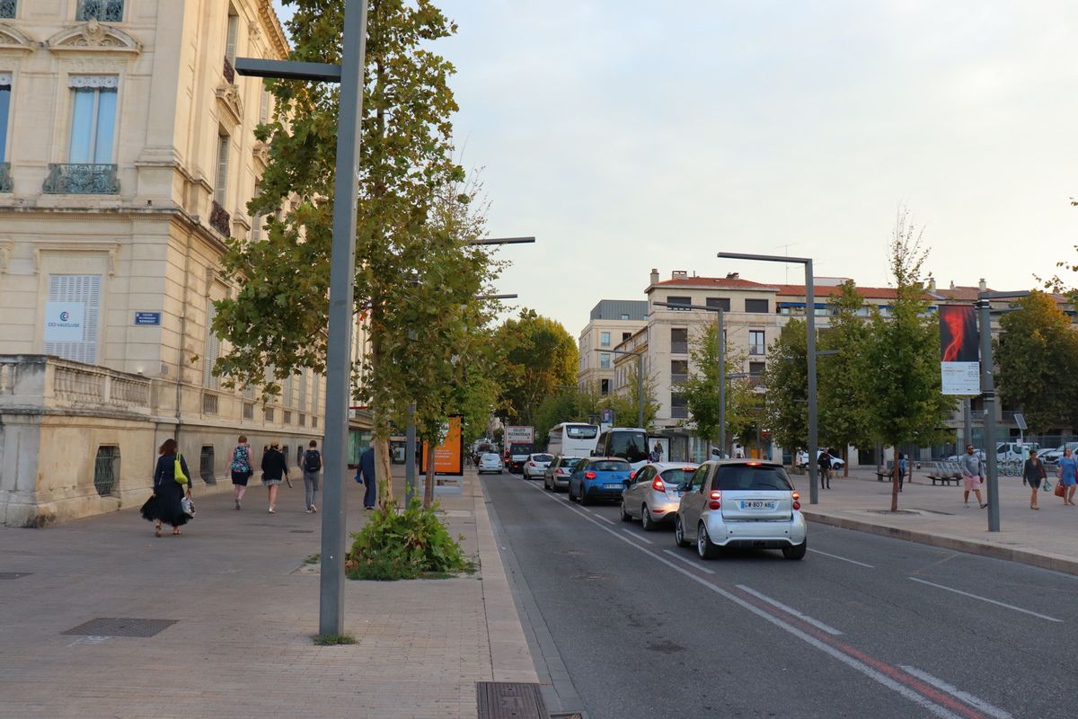
フィレンツェ から1日電車移動
フィレンツェ → ミラノ → マルセイユ...