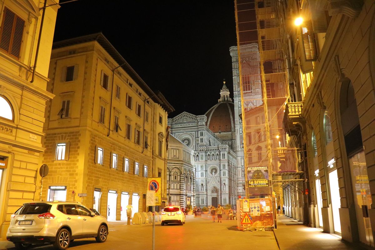 
ヴェネツィアから電車でフィレンツェへ
いちばんの目的はイタリアの最も美し...