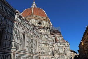 
ヴェネツィアから電車でフィレンツェへ
いちばんの目的はイタリアの最も美し...