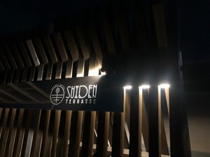 木のいい匂いに癒された〜
ライブラリーは誰でも入れる所と宿泊者専用の2箇所。