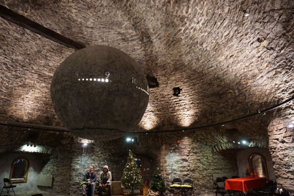 1.オブジェ
2.老舗カフェの蜂蜜ケーキ🍯
3.ハリポタちっくなオブジェ
...